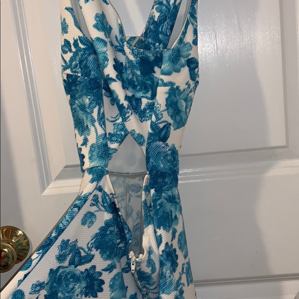 Romper - Picture 4 of 4